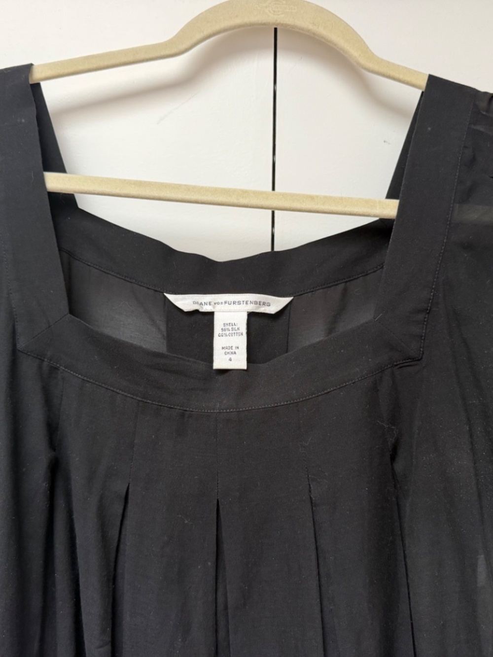 DVF women’s silk/cotton blouse, size 4, black - Picture 3 of 4